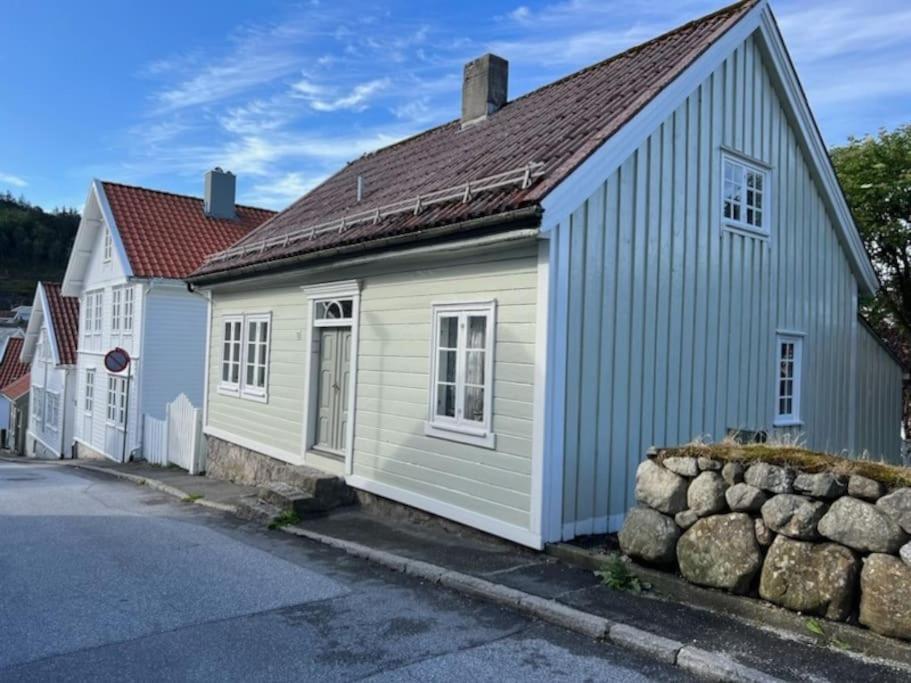 Elins Gjestehus Egersund Luaran gambar